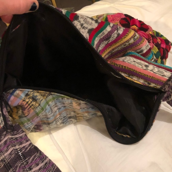 Crossbody Embroidered Purse - Picture 4 of 4